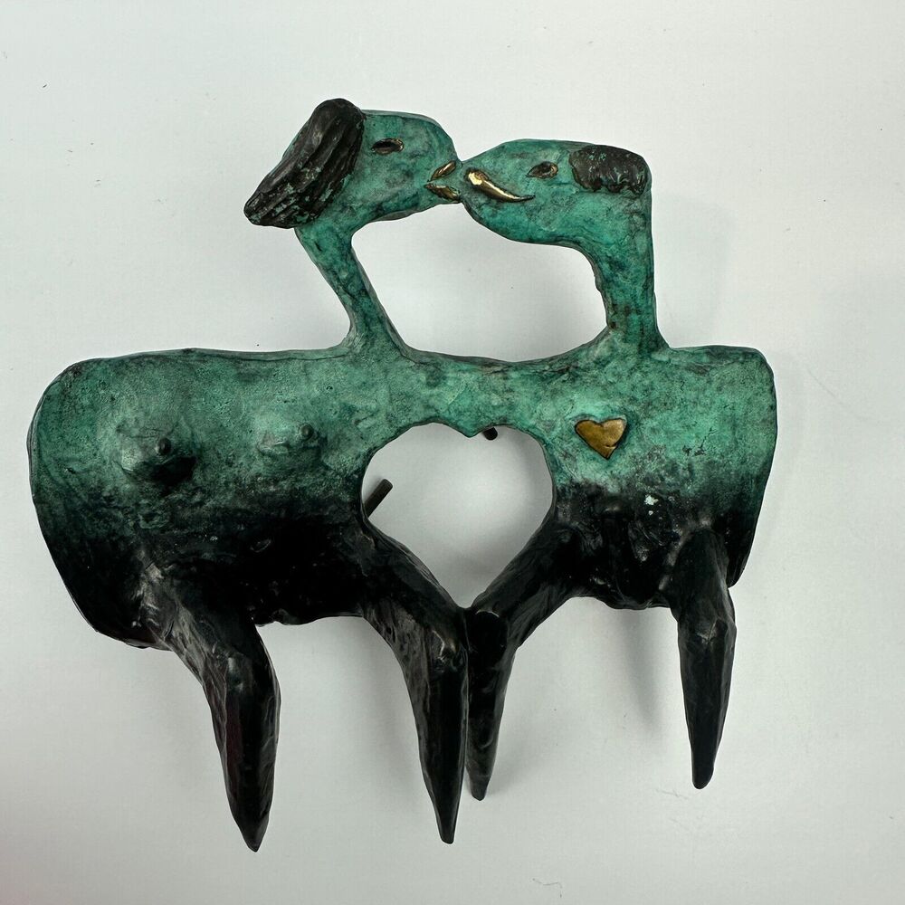 Marco A Oviedo Sculpture, Kissing Lovers Man Woman Rare 15 Of 75
